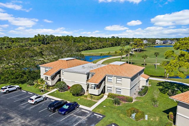 13369 Touchstone Place 203, Palm Beach Gardens, FL 33418