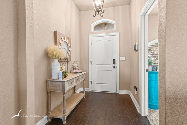 318 Whiterock Drive, Abilene, TX 79602