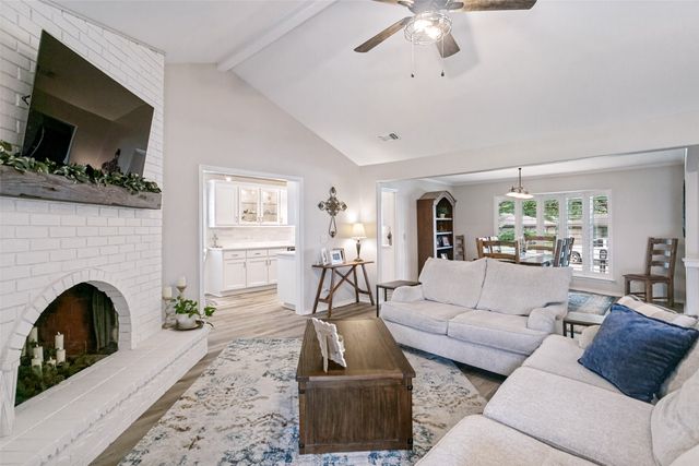 2516 Fairview Drive, Plano, TX 75075