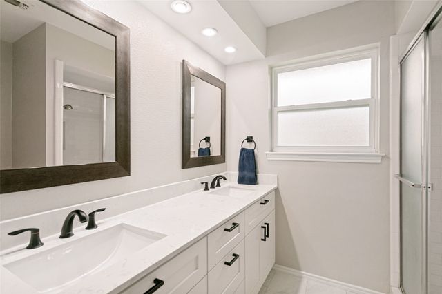 2516 Fairview Drive, Plano, TX 75075