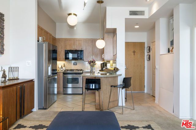267 S San Pedro Street 602, Los Angeles, CA 90012
