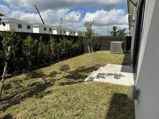 205 NW 12th Court, Florida City, FL 33034