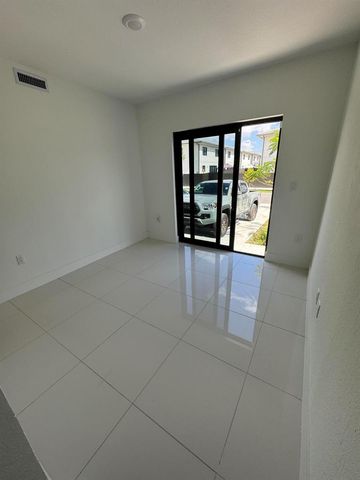 205 NW 12th Court, Florida City, FL 33034