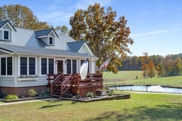 3258 Summertown Hwy, Summertown, TN 38483