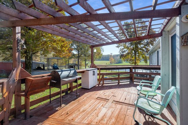 3258 Summertown Hwy, Summertown, TN 38483