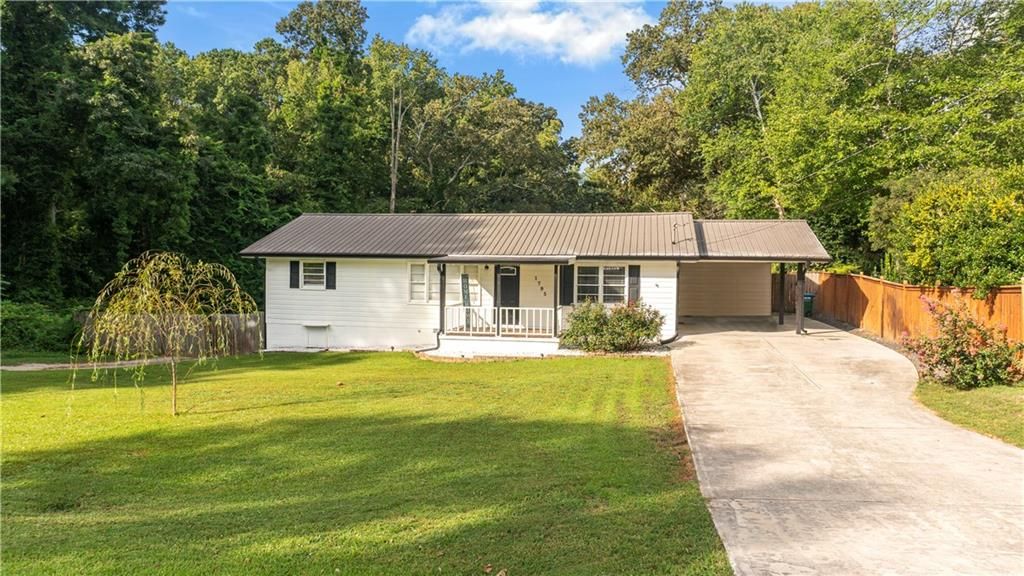 1795 Elmwood Circle, Snellville, GA 30078