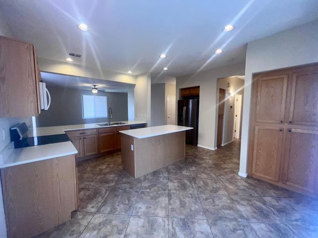 7052 E Keats Avenue, Mesa, AZ 85209
