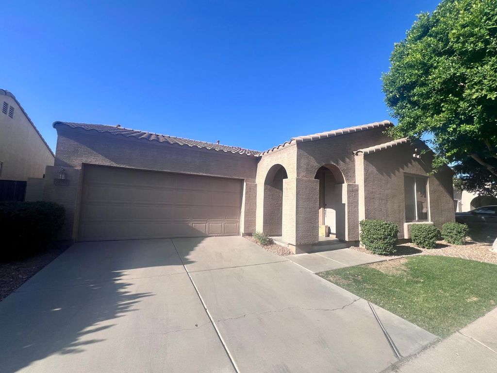 7052 E Keats Avenue, Mesa, AZ 85209