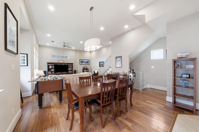 5531 Venice Street, Houston, TX 77007