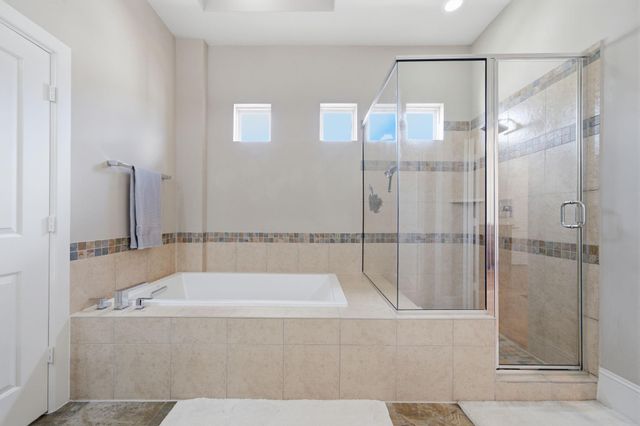 5531 Venice Street, Houston, TX 77007