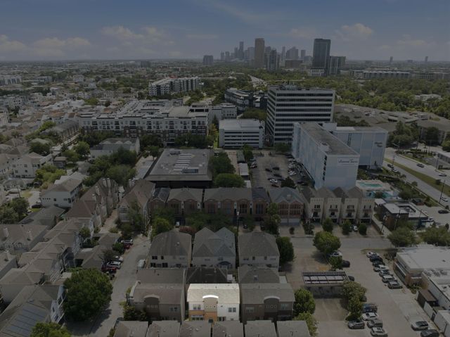 5531 Venice Street, Houston, TX 77007