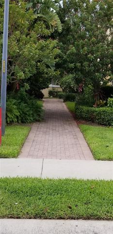 8082 MOONSTONE DRIVE 17-101, Sarasota, FL 34233