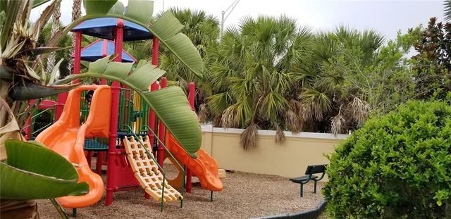 8082 MOONSTONE DRIVE 17-101, Sarasota, FL 34233