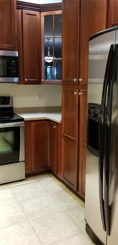 8082 MOONSTONE DRIVE 17-101, Sarasota, FL 34233