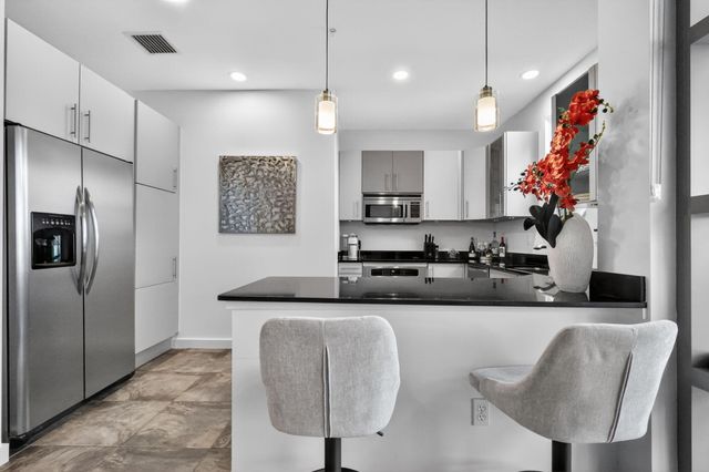 365 SE 6th Avenue 309, Delray Beach, FL 33483