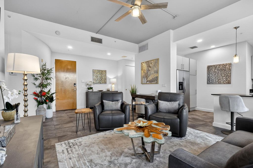 365 SE 6th Avenue 309, Delray Beach, FL 33483