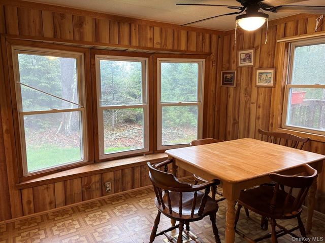 39 Hartung Road, Highland Lake, NY 12743
