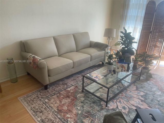 2401 NE 65th Street 511, Fort Lauderdale, FL 33308
