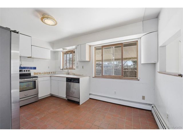 358 S Troy St, Aurora, CO 80012