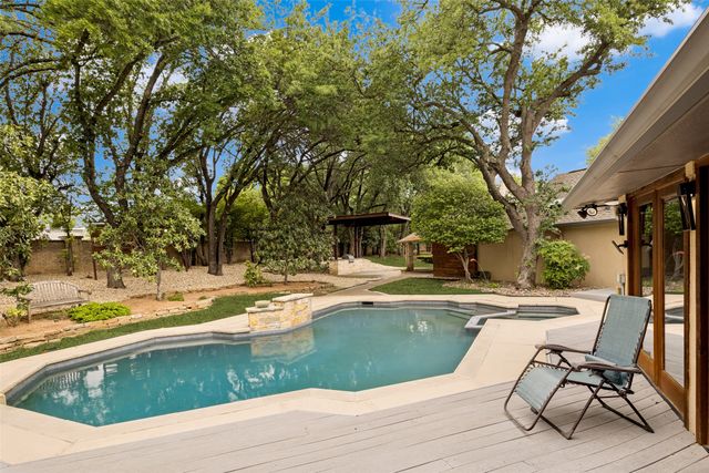 17515 River Hill Drive, Dallas, TX 75287