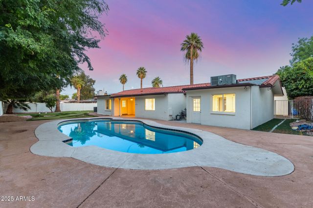 1532 W NORTHERN Avenue, Phoenix, AZ 85021