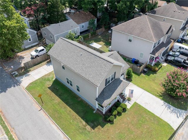 1903 Holladay ST, Portsmouth, VA 23704
