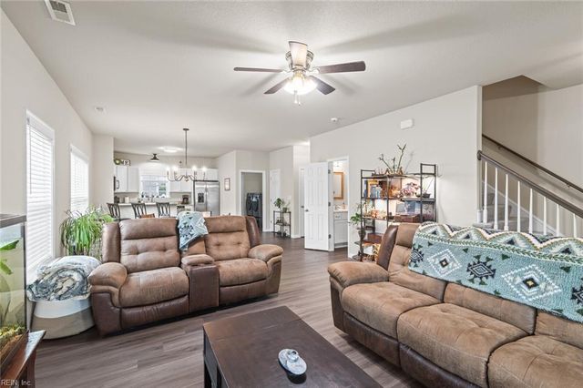 1903 Holladay ST, Portsmouth, VA 23704