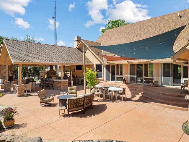 12959 Lambuth Rd, Oakdale, CA 95361