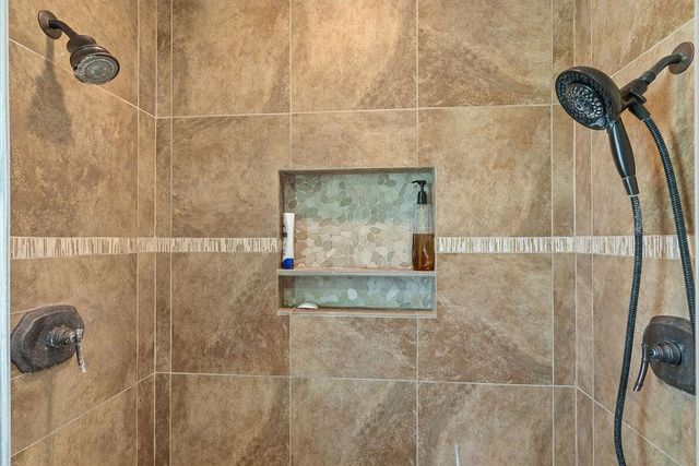 12959 Lambuth Rd, Oakdale, CA 95361