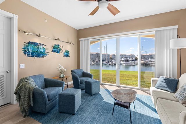 9 Harbour Isle Drive 102, Hutchinson Island, FL 34949