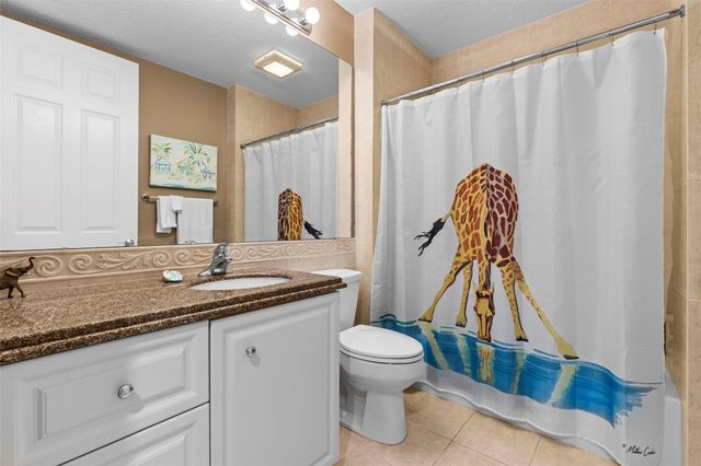 9 Harbour Isle Drive 102, Hutchinson Island, FL 34949