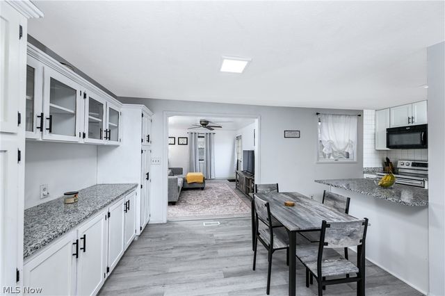 925 Gayer Drive, Medina, OH 44256