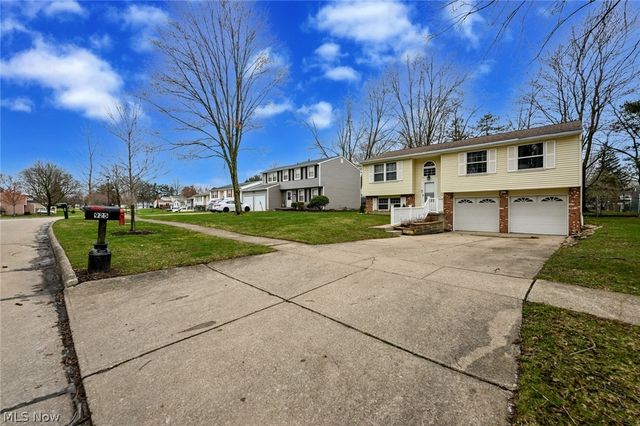 925 Gayer Drive, Medina, OH 44256