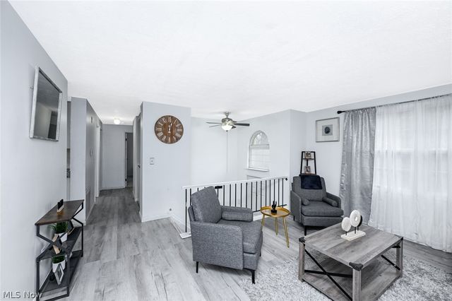 925 Gayer Drive, Medina, OH 44256