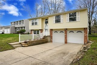 925 Gayer Drive, Medina, OH 44256