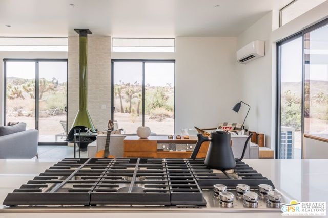 5002 Mormon Avenue, Yucca Valley, CA 92284
