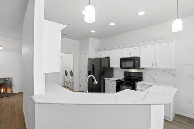 720 OVERLOOK GROVE DR, Winter Haven, FL 33884