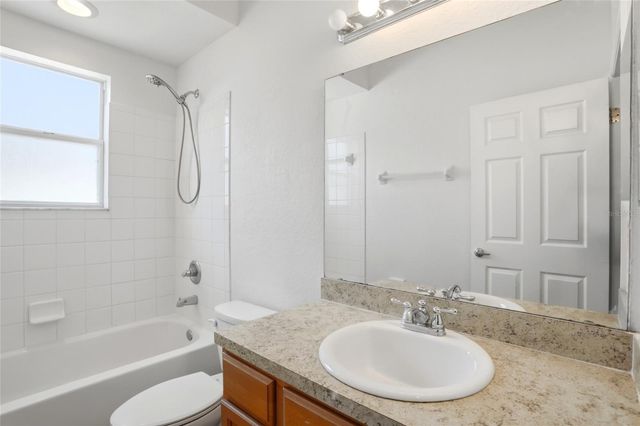 720 OVERLOOK GROVE DR, Winter Haven, FL 33884