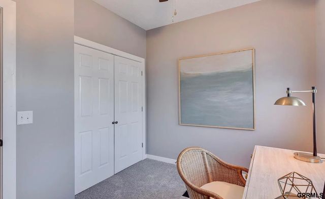 4276 Binney Street, Omaha, NE 68111