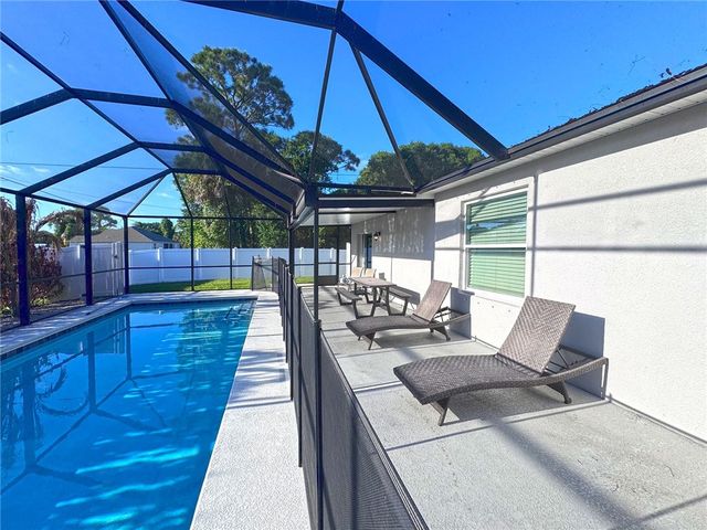 510 Fleming Street, Sebastian, FL 32958