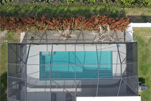 510 Fleming Street, Sebastian, FL 32958