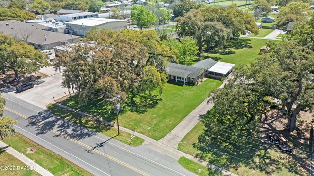 9339 Highway 182, Franklin, LA 70538