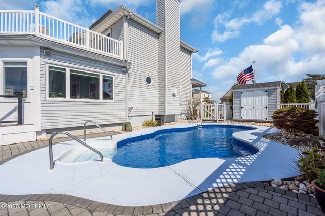 808 Ensign Drive, Forked River, NJ 08731