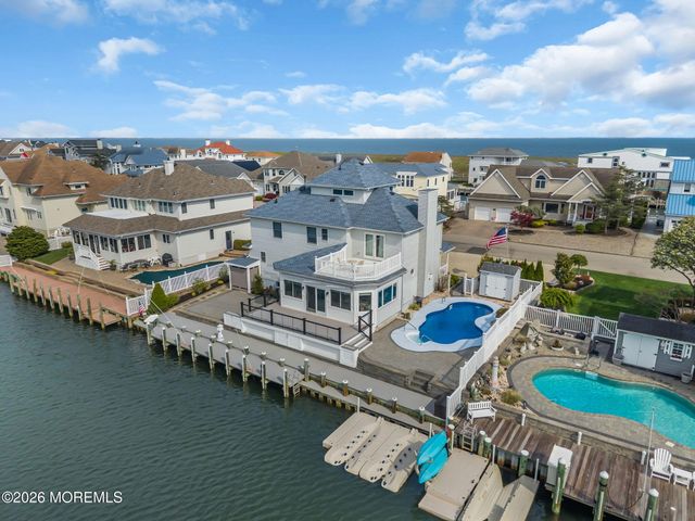 808 Ensign Drive, Forked River, NJ 08731