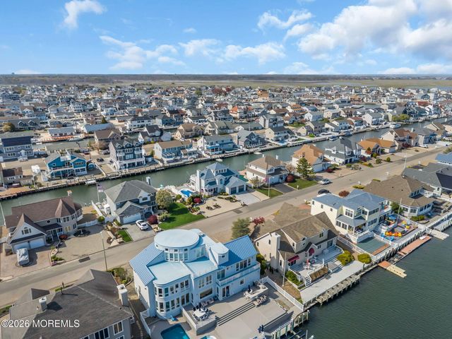 808 Ensign Drive, Forked River, NJ 08731