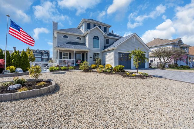 808 Ensign Drive, Forked River, NJ 08731