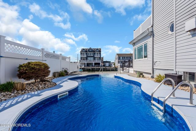 808 Ensign Drive, Forked River, NJ 08731