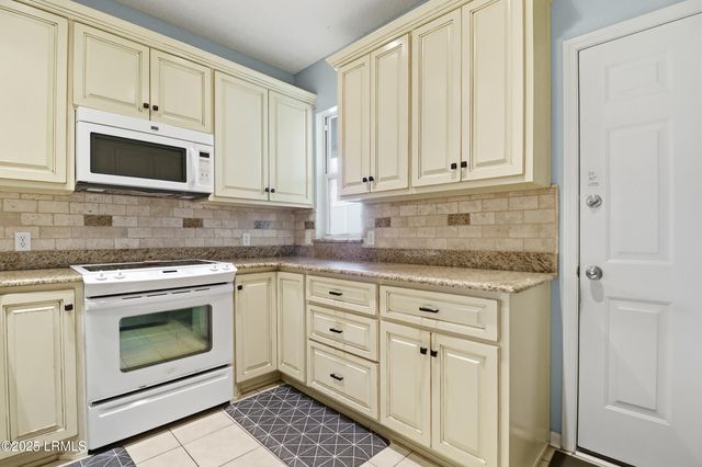 24 Orion Place, Okatie, SC 29909