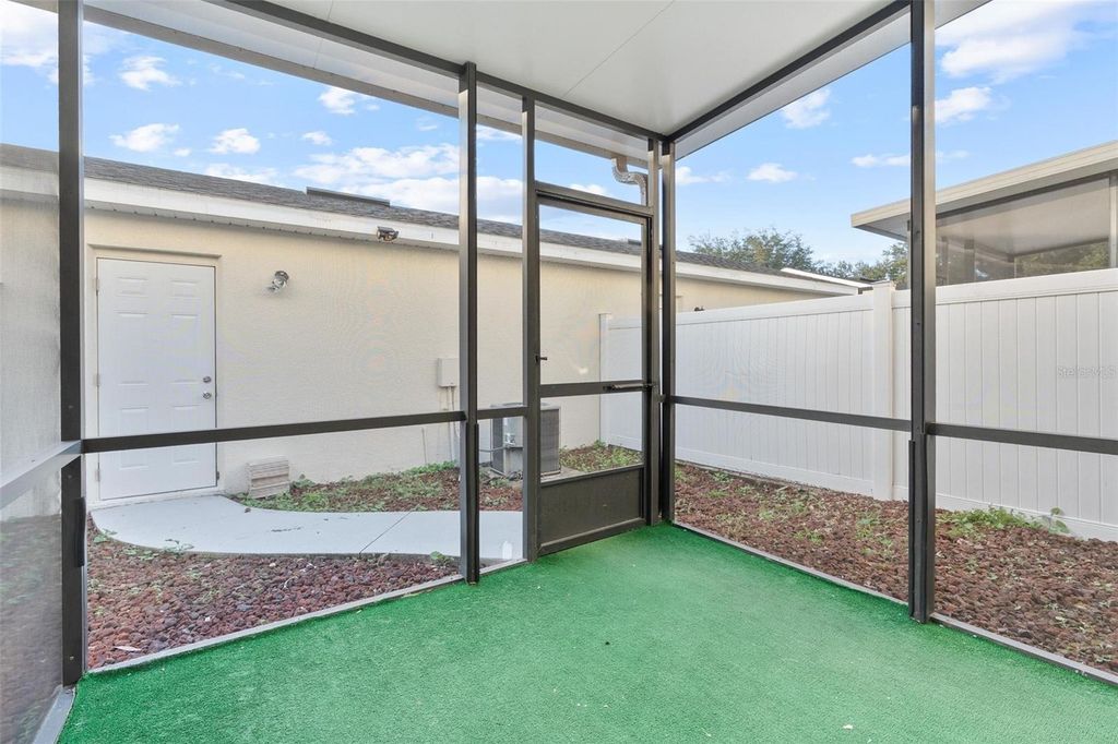 Image 13 of property listing at 7418 BENTONSHIRE AVENUE, Windermere, FL 34786