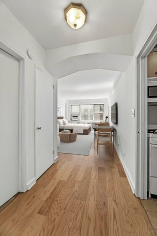 288 Lexington Ave Apt 3D, New York City, NY 10016